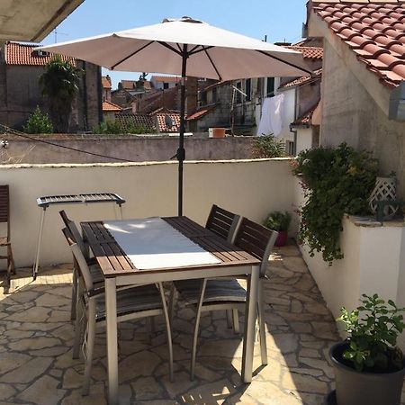 Apartment Elena Rooms Split Bagian luar foto