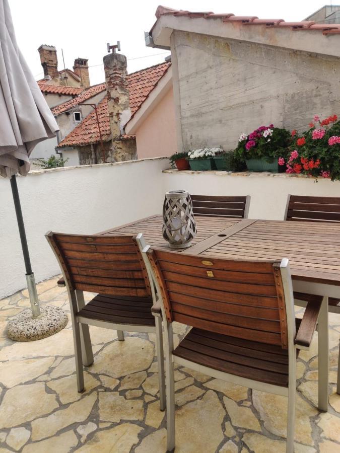 Apartment Elena Rooms Split Bagian luar foto