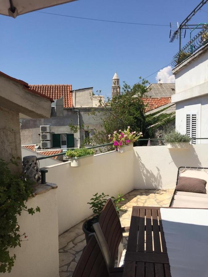 Apartment Elena Rooms Split Bagian luar foto