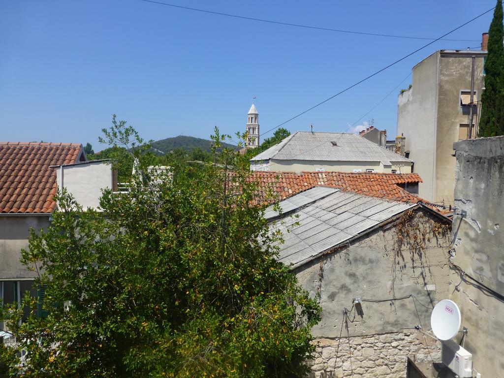 Apartment Elena Rooms Split Bagian luar foto